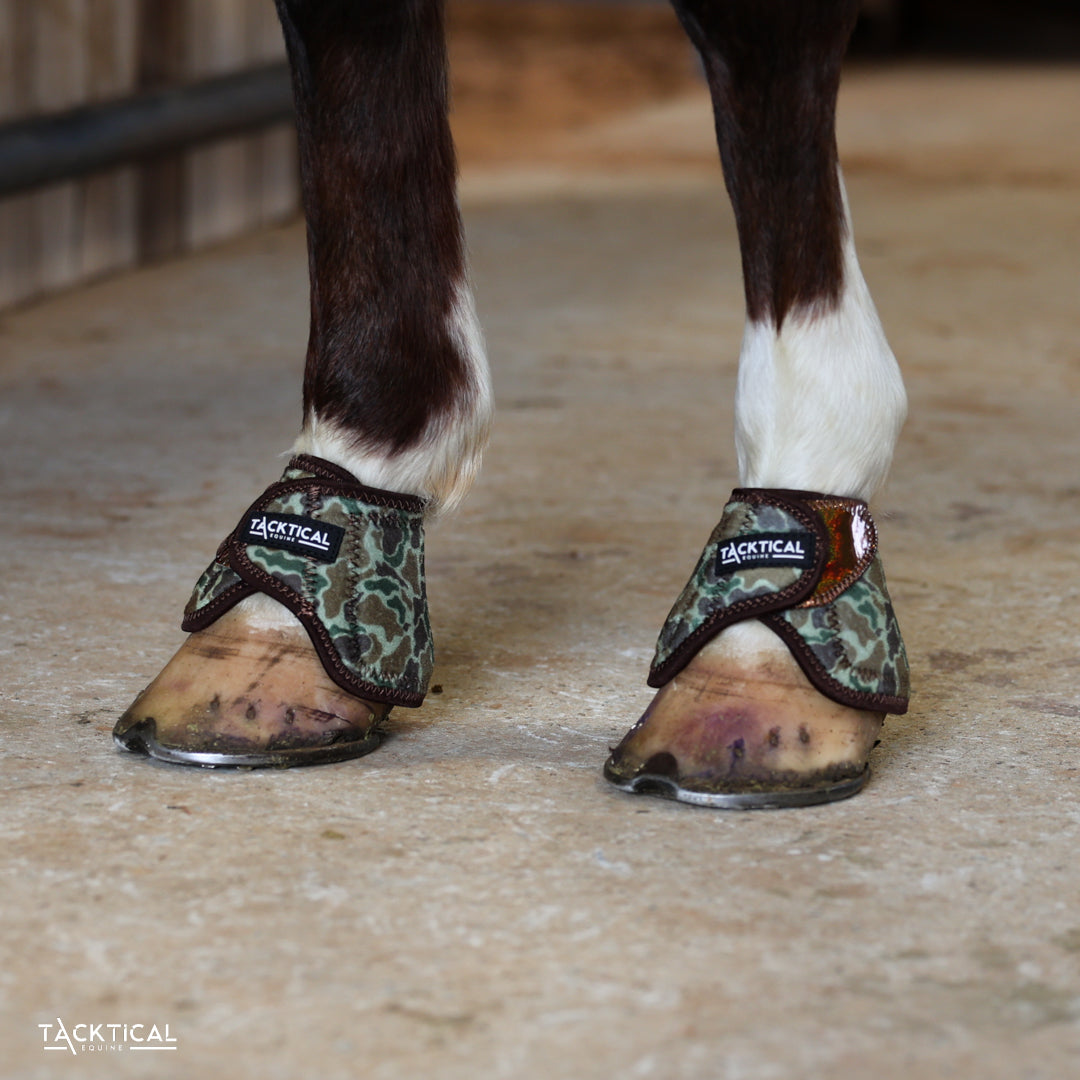 DUCK HUNT WITH SPARKLE VELCRO BELL BOOTS