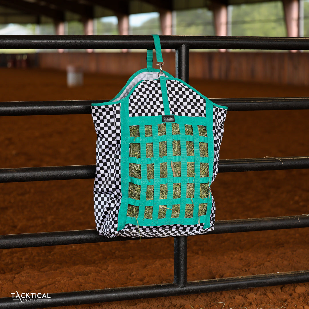 FINISH LINE SLOW FEEDER HAY BAG