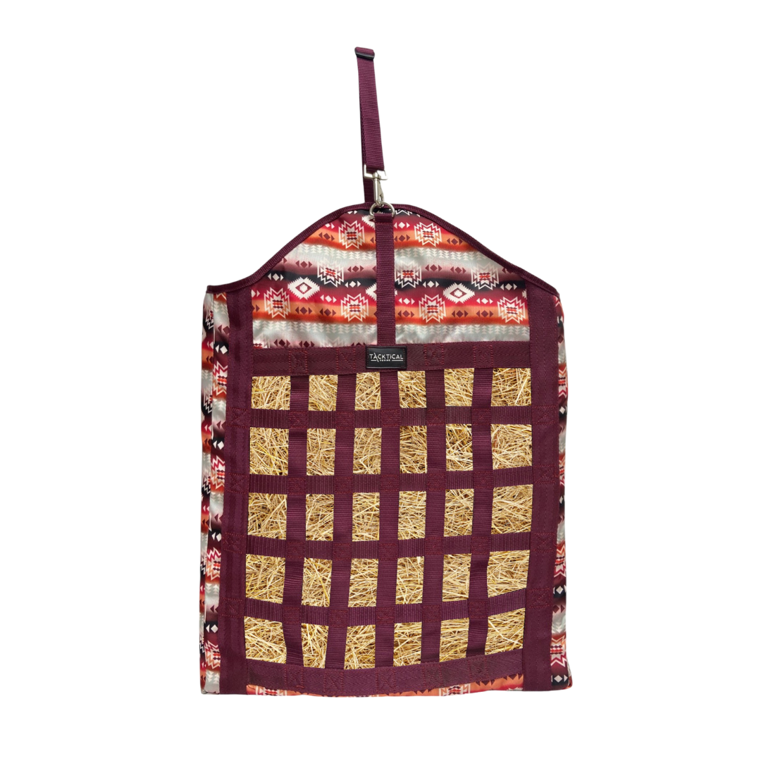 PIPER AZTEC SLOW FEEDER HAY BAG