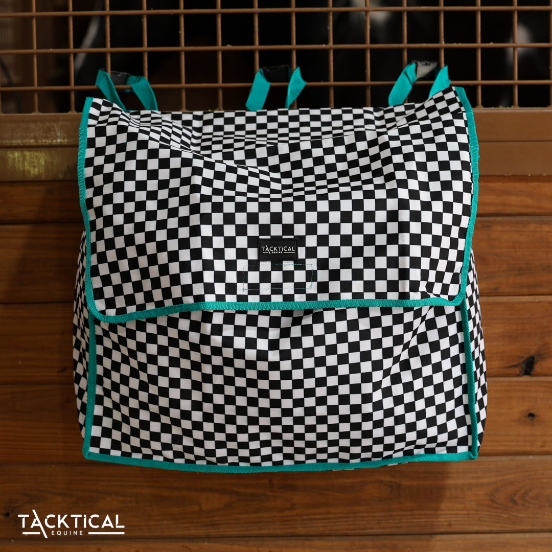 FINISH LINE & TURQUOISE STALL FRONT STORAGE BAG