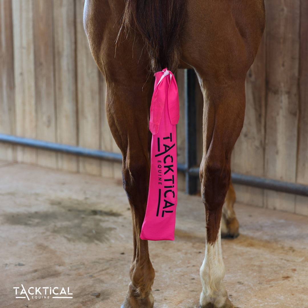 🎁 HOT PINK TACKTICAL LOGO TAIL BAG (100% off)