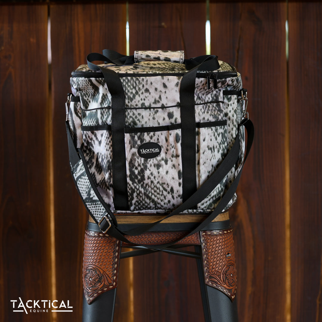 VIPER GROOMING TOTE WITH ZIPPER